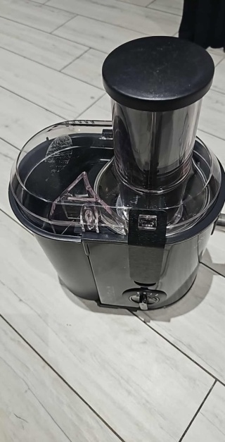 Sokowirówka KESSER 1100W - czarna - 2L/1L - 85 mm otwór - 18000 obr./min