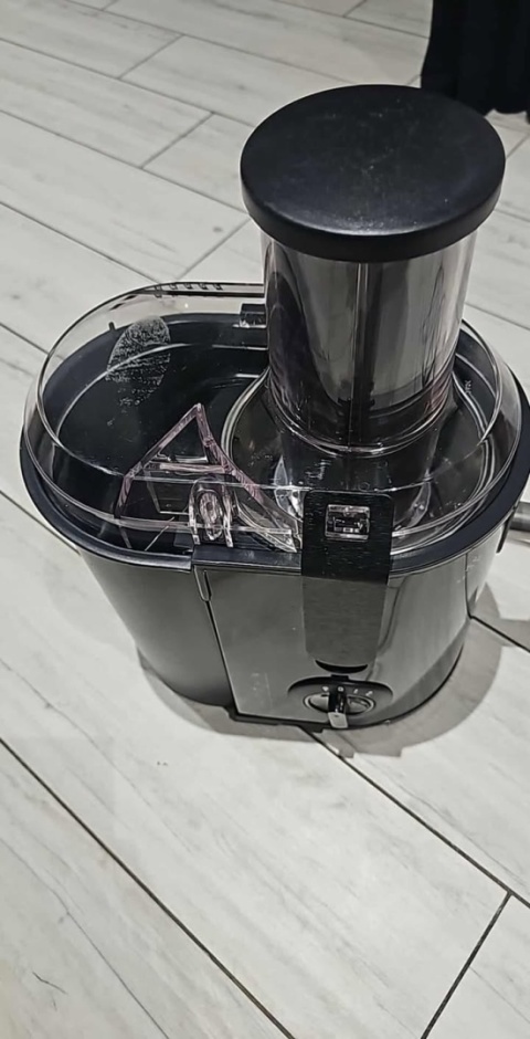 Sokowirówka KESSER 1100W - czarna - 2L/1L - 85 mm otwór - 18000 obr./min